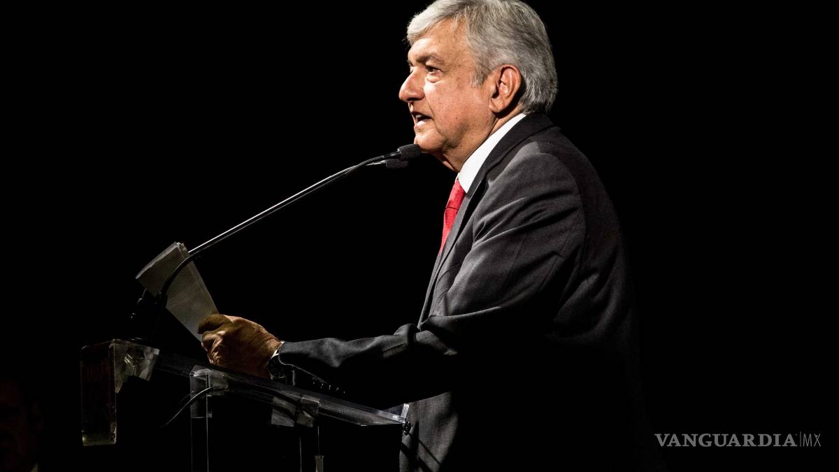AMLO visitó a Elba Esther en su penthouse de Polanco, crecen versiones en redes