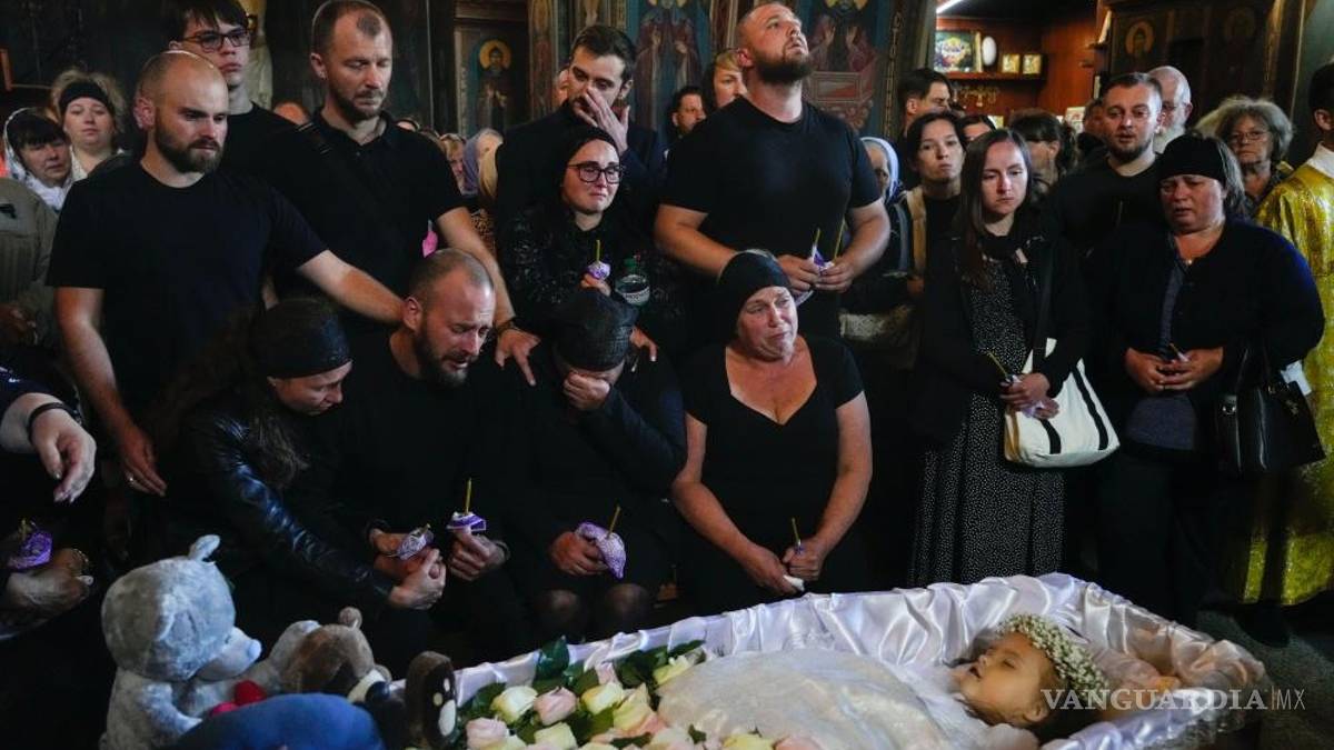 Primer año de la guerra en Ucrania en impactantes imágenes (fotos)