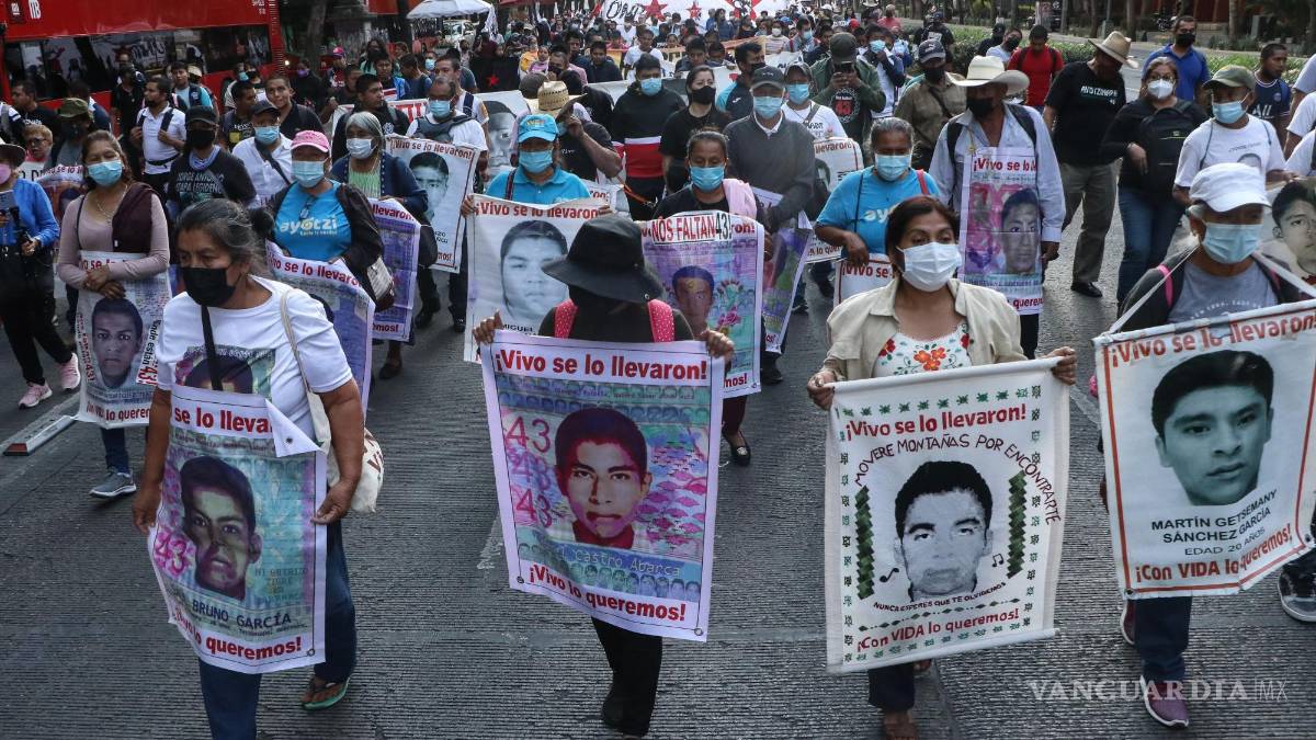 Con la detención de Murillo Karam comenzará rendición de cuentas: familias de 43 normalistas