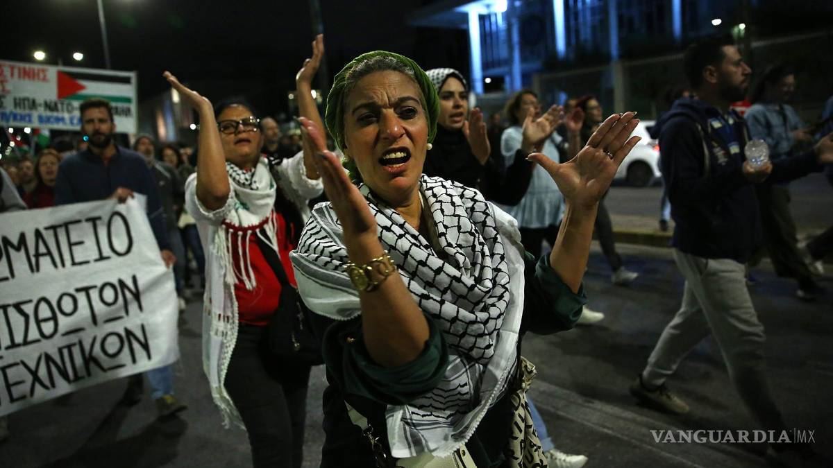 Estas son las imágenes de las protestas en varias ciudades del mundo tras el bombardeo al hospital Al Ahli en Gaza