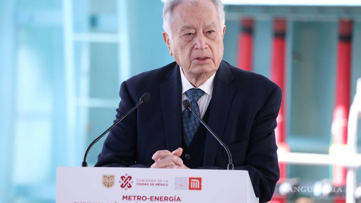 Claudia Sheinbaum inaugura en el metro de la CDMX la mayor subestación eléctrica del país