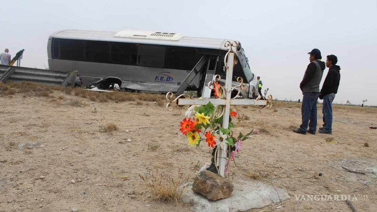 Accidente de camión en carretera Monclova deja 8 heridos; pierde neumático rumbo a Ramos Arizpe