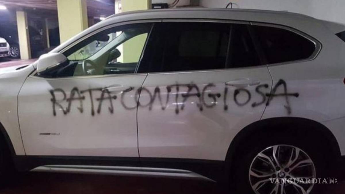 “Rata contagiosa”, le escriben en camioneta a doctora