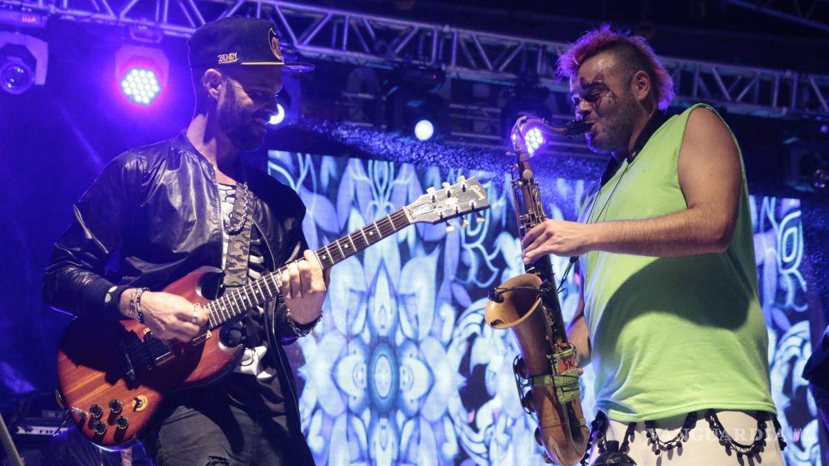 Caligaris ponen a bailar a Saltillo con su 'espíritu payaso'