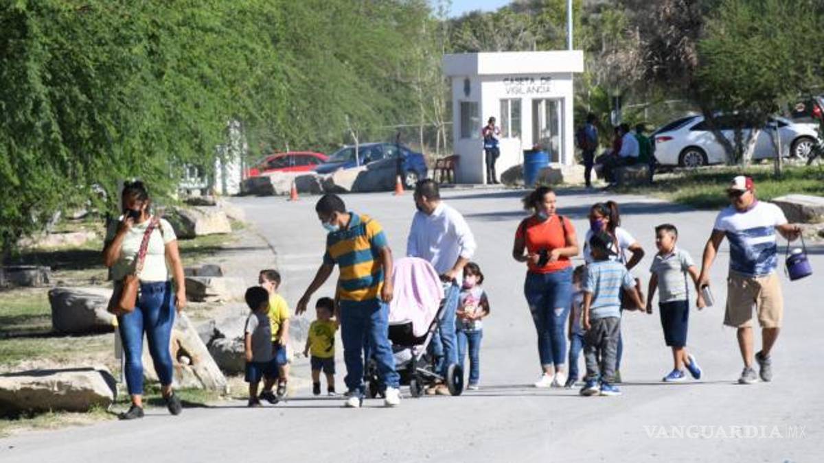 Maestra de Coahuila amenaza a familias; denuncian fraude y acoso