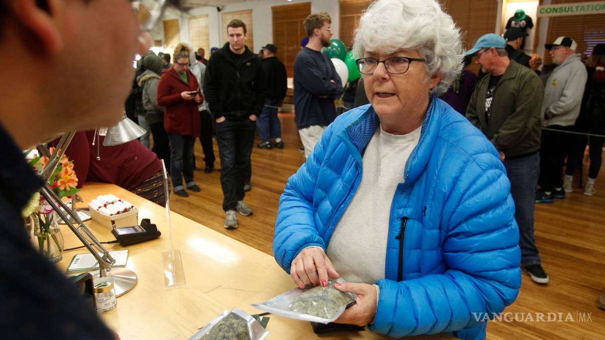 Mariguana legal y más cara, pero con más clientes en EU