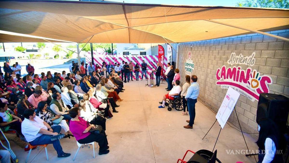 Román Alberto Cepeda inaugura el Centro Integral para Personas con Discapacidad ‘Abriendo Caminos’, en Torreón