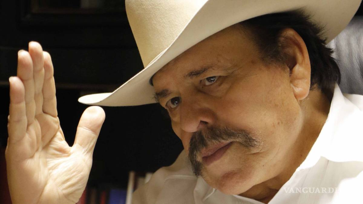 'Cobro de agua se acordó al vapor', dice senador por Coahuila