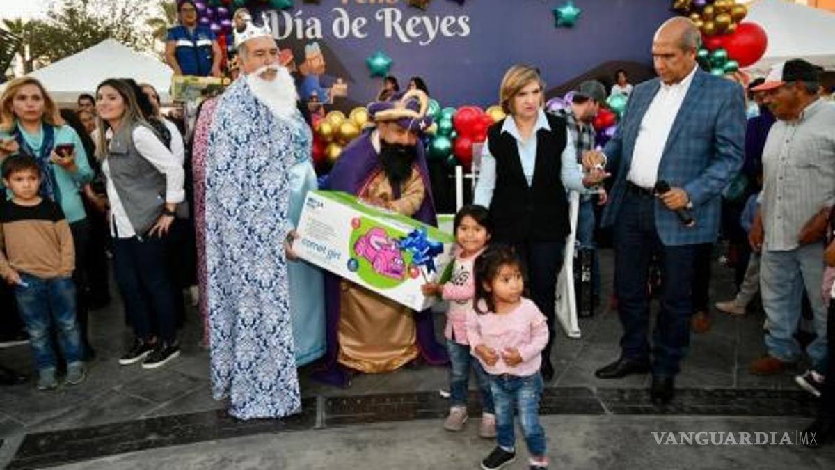 Celebran niños el Día de Reyes en Monclova