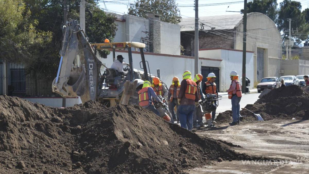 Por obras de gas, cierran tramo de Av. Universidad en Saltillo