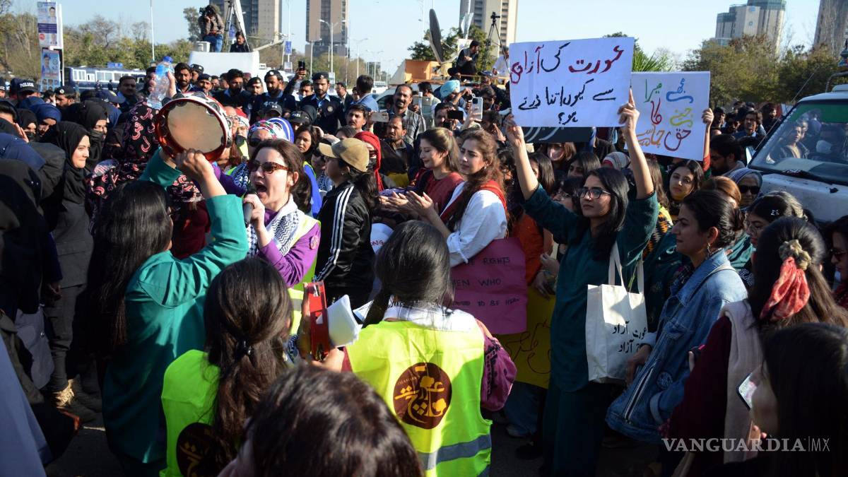 Mujeres alzan su voz en todo el para defender sus derechos y contra la violencia y la impunidad (fotos)