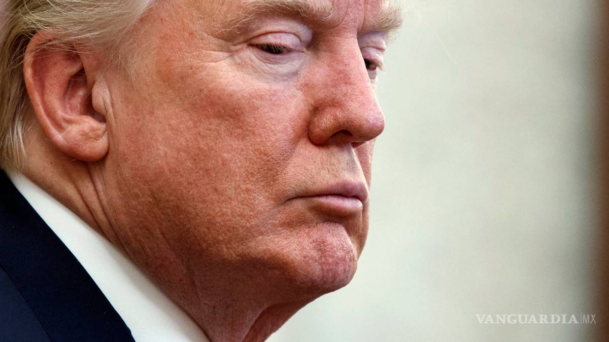 Arrecia polémica en EU por memorando del FBI sobre la trama rusa