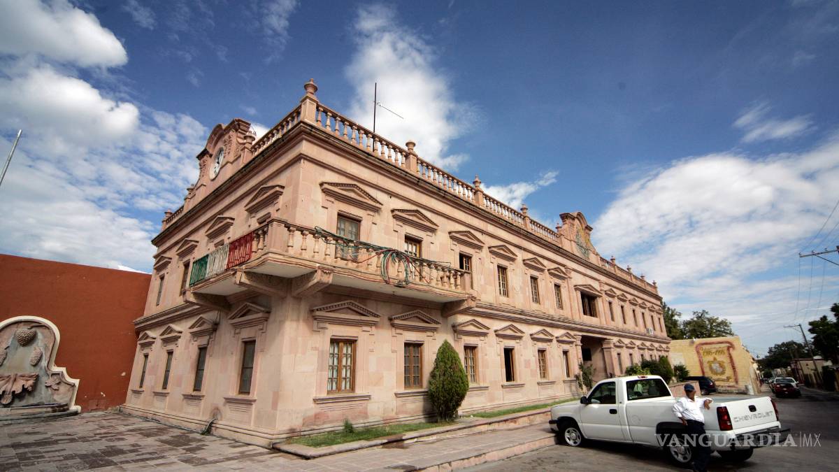 Denuncian el desvío de 24 mdp en Parras de la Fuente