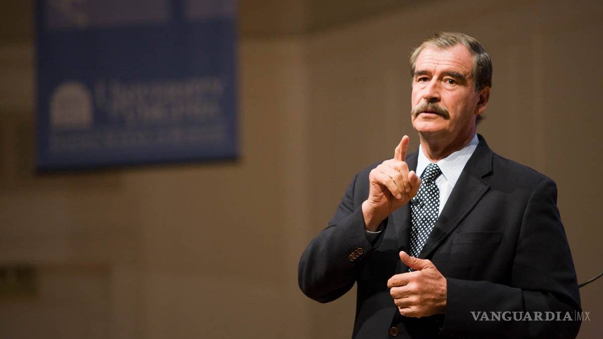 Vicente Fox se lanza otra vez contra AMLO: No sirve presumir austeridad cuando se tira obra pública a la basura