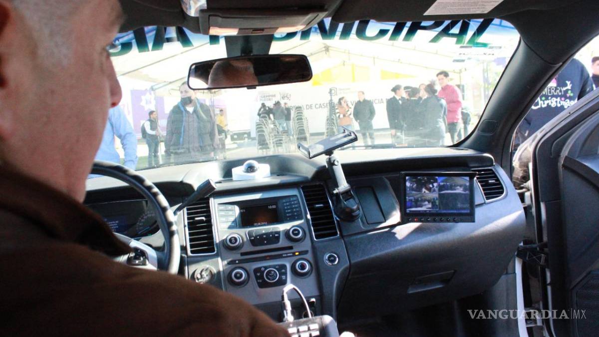 Empieza la instalación de cámaras inteligentes en patrullas de la Policía de Torreón