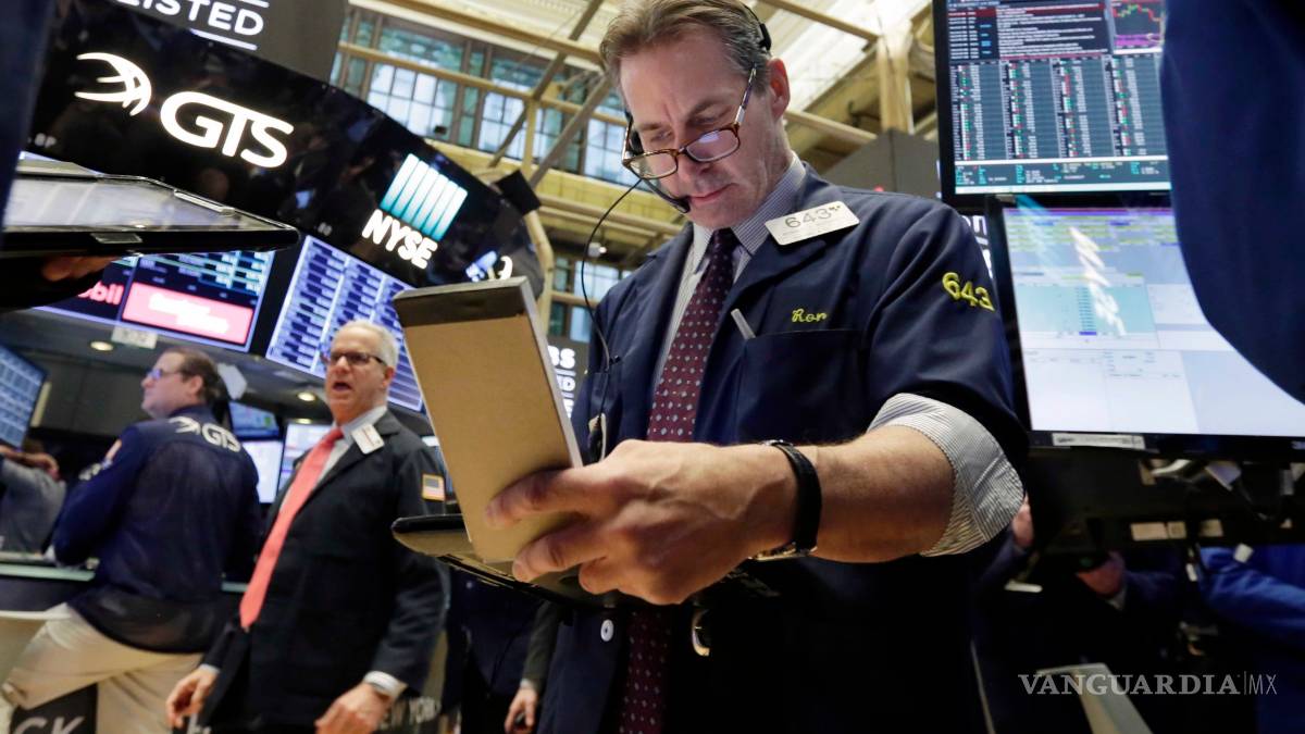 Nueva caída en Wall Street: El Dow Jones perdió 1.033 puntos