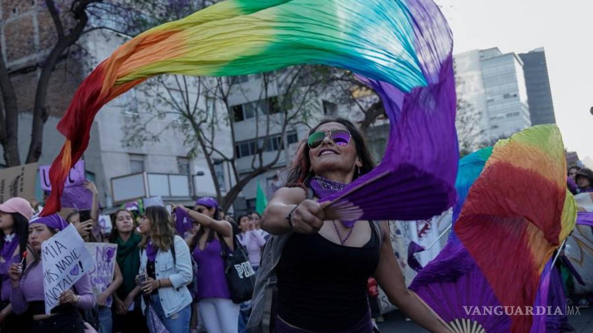 8M: Entre el dolor y la rabia con el grito de “Ni una más” miles de mujeres toman las calles en México (fotos)