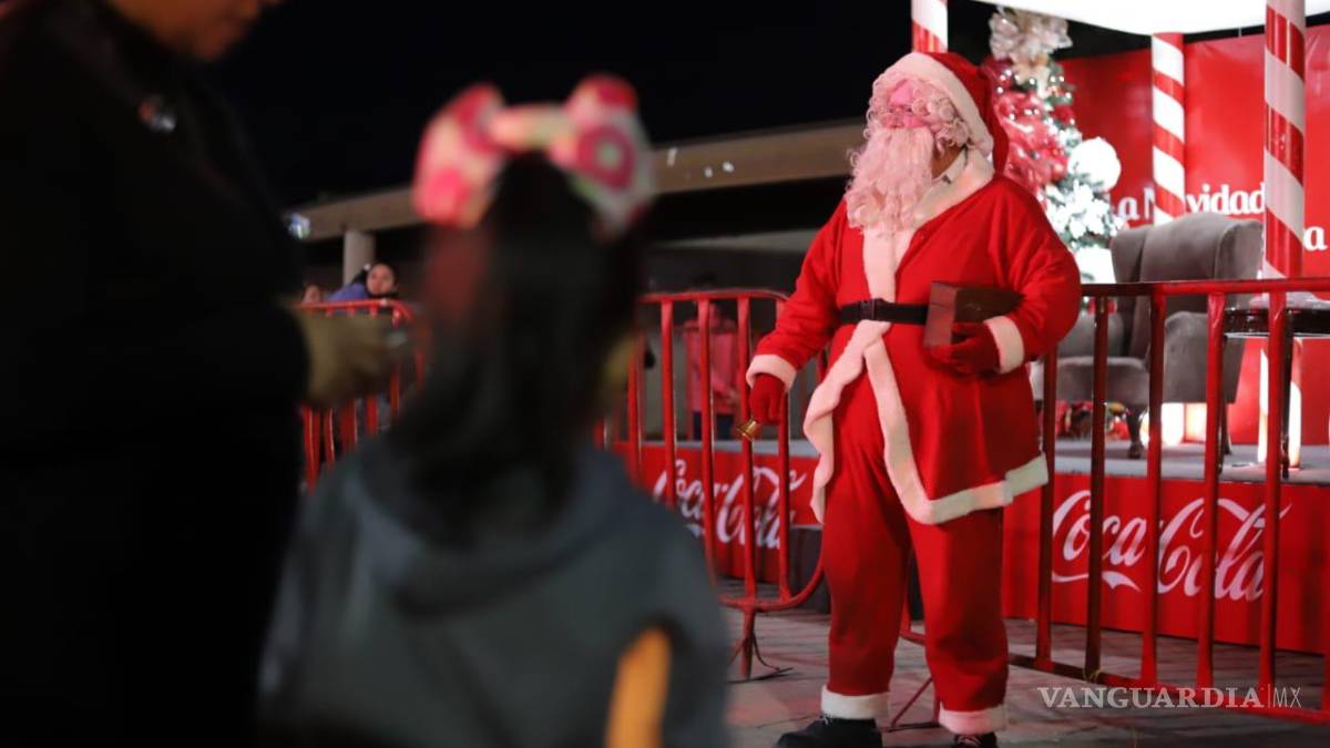 Llega la magia de la Navidad a las calles de Saltillo con la Caravana Coca-Cola