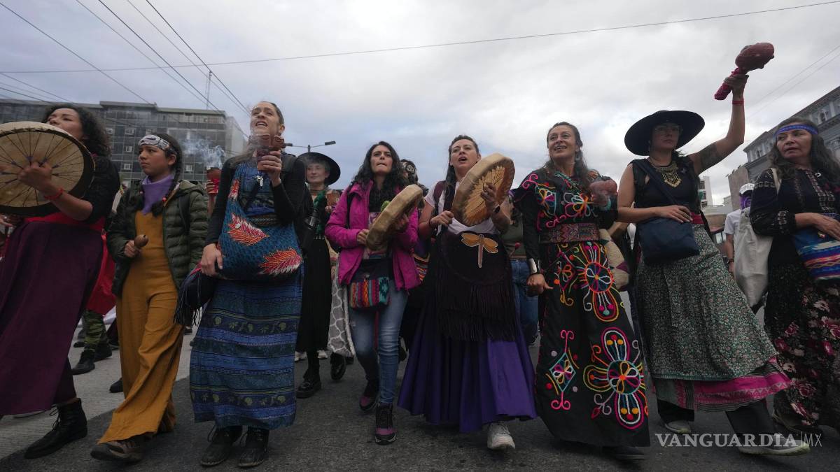 Mujeres alzan su voz en todo el para defender sus derechos y contra la violencia y la impunidad (fotos)
