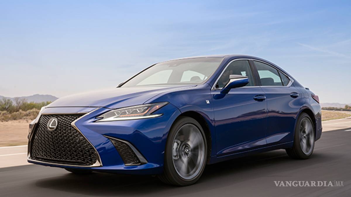 Toyota y Lexus anuncian que todos sus coches serán híbridos o eléctricos