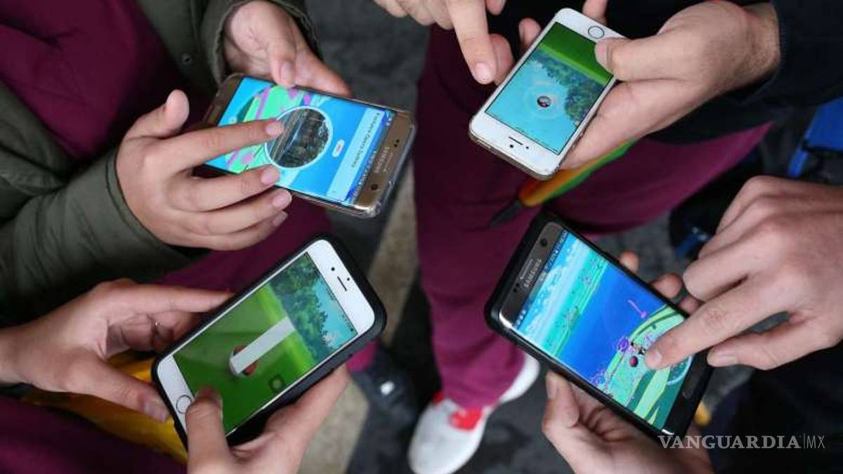 Adicción a redes sociales puede requerir terapia farmacológica