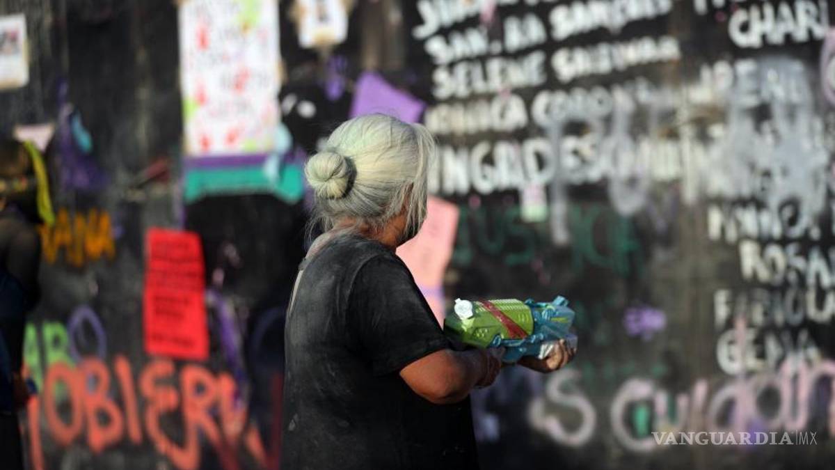 8M: Entre el dolor y la rabia con el grito de “Ni una más” miles de mujeres toman las calles en México (fotos)