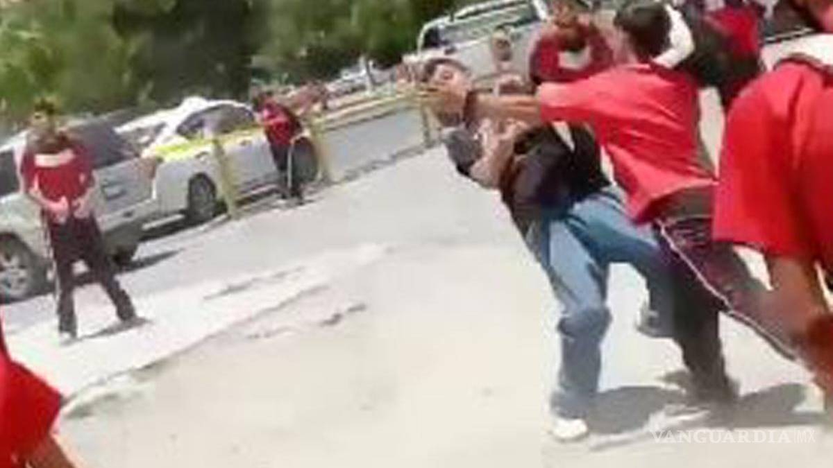 Capacitan a profes para evitar riñas estudiantiles en Coahuila