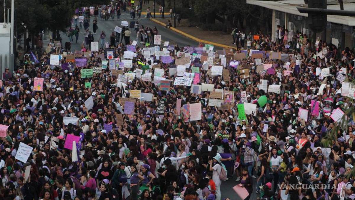 8M: Entre el dolor y la rabia con el grito de “Ni una más” miles de mujeres toman las calles en México (fotos)