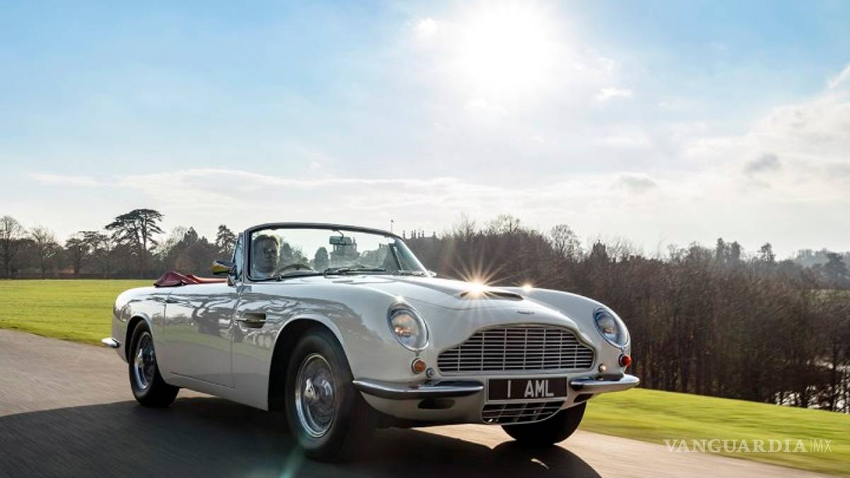 Aston Martin ofrece convertir modelos clásicos en coches eléctricos