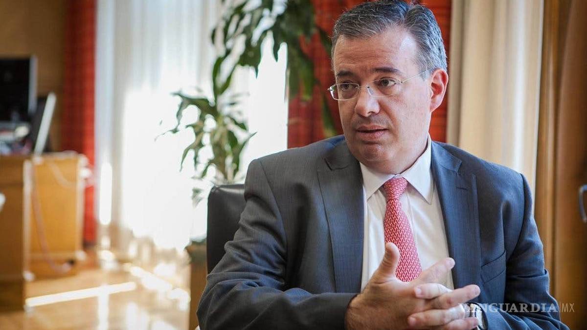 Cuarentena redujo pagos presenciales con tarjetas: Banxico