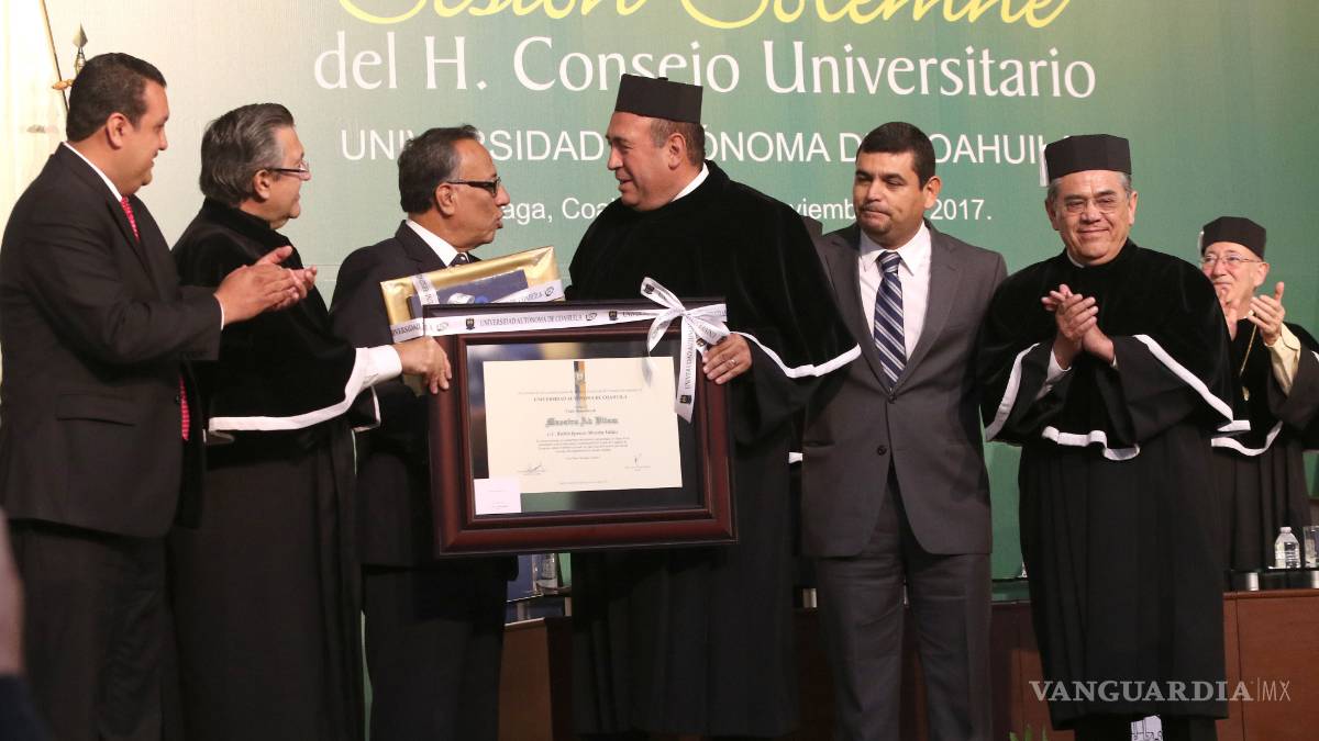 Grado Master Ad Vitam a Rubén Moreira