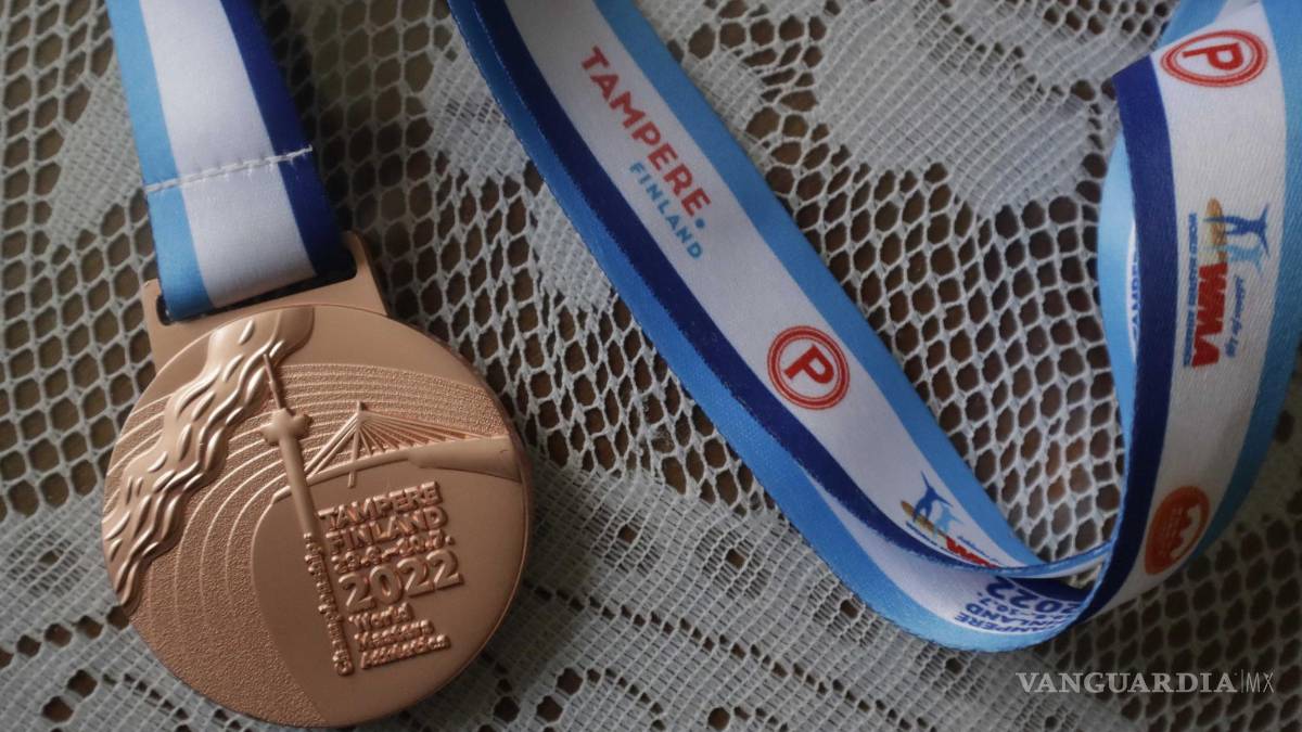 Atleta saltillense de 76 años viaja a Finlandia y consigue bronce para México en Campeonato Mundial