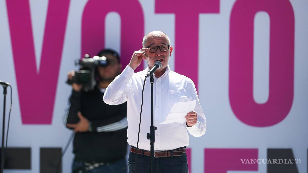 Así toman las calles y plazas miles de mexicanos para defender al INE (Fotos)