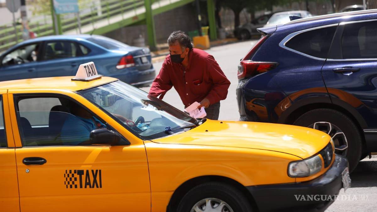 ‘En ningún lugar vas a estar mejor que con nosotros’, padres de Paola y taxistas la buscan en Saltillo