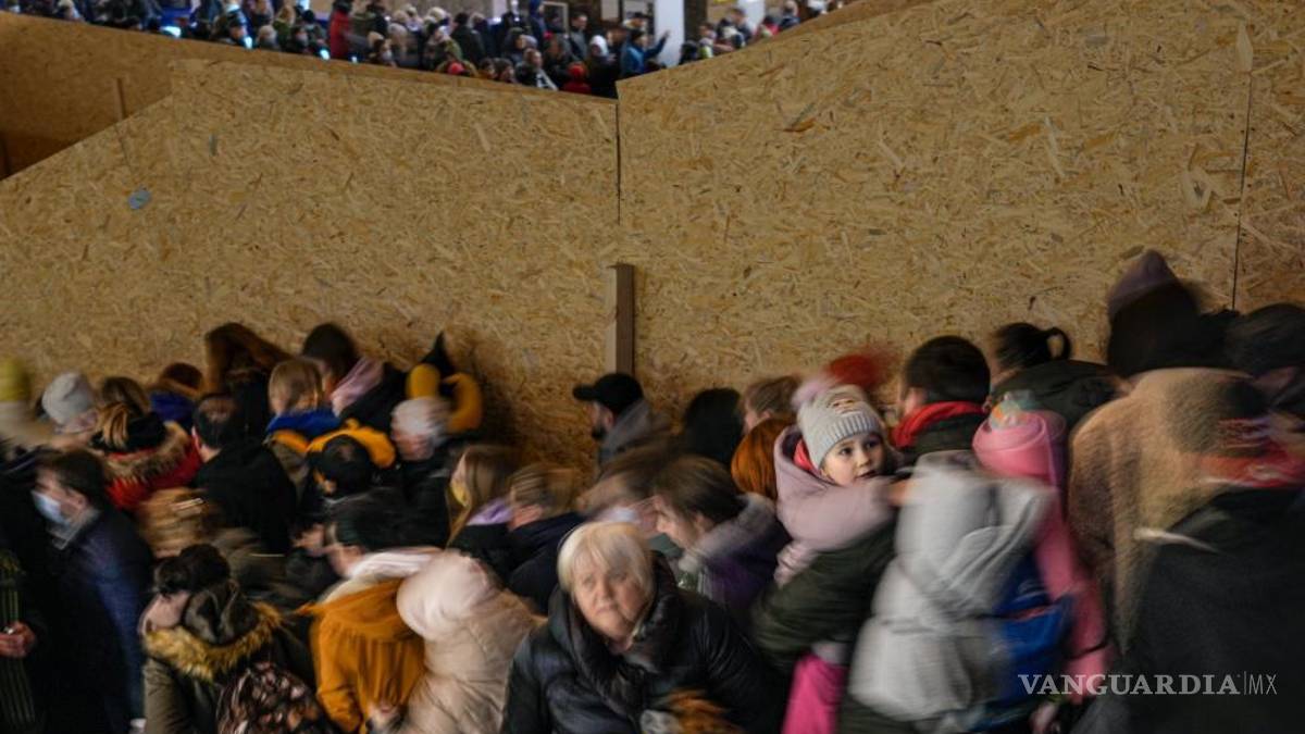 Primer año de la guerra en Ucrania en impactantes imágenes (fotos)