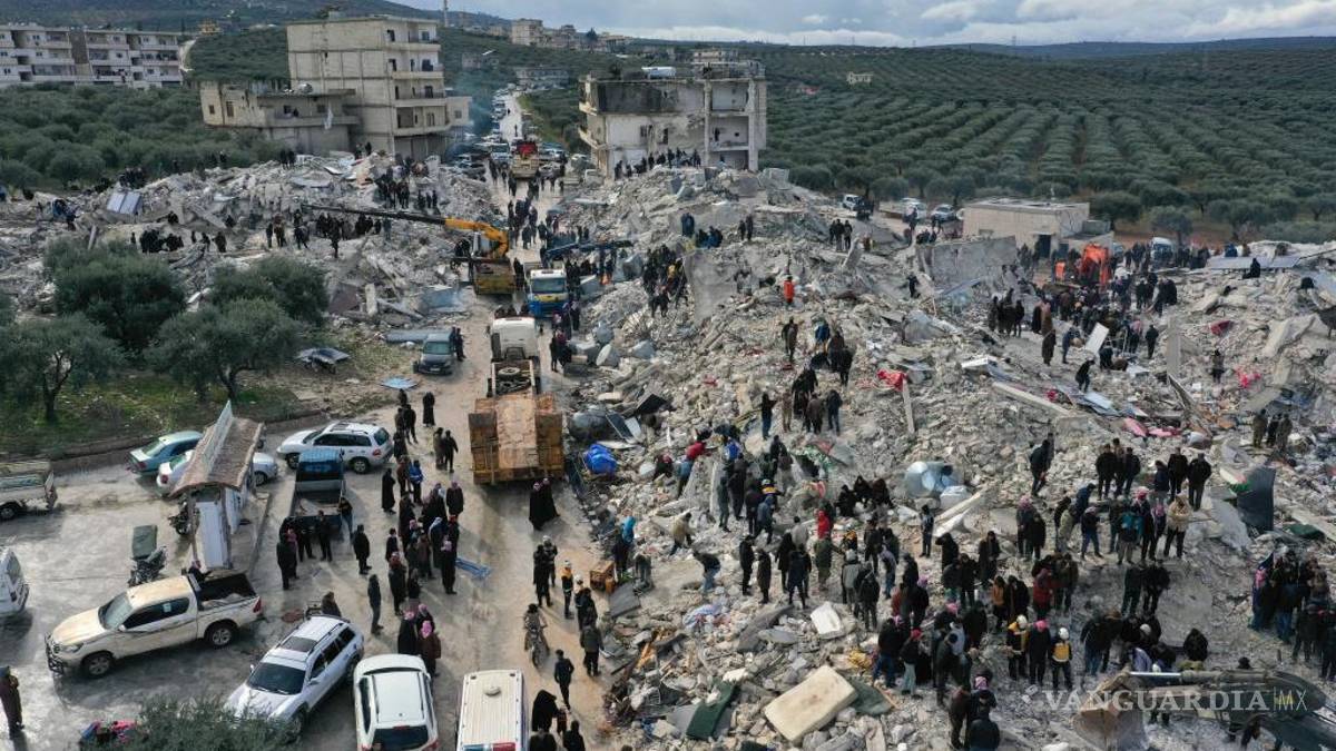 Fuerte terremoto de magnitud 7.8 remece a Turquía y Siria (Fotos)