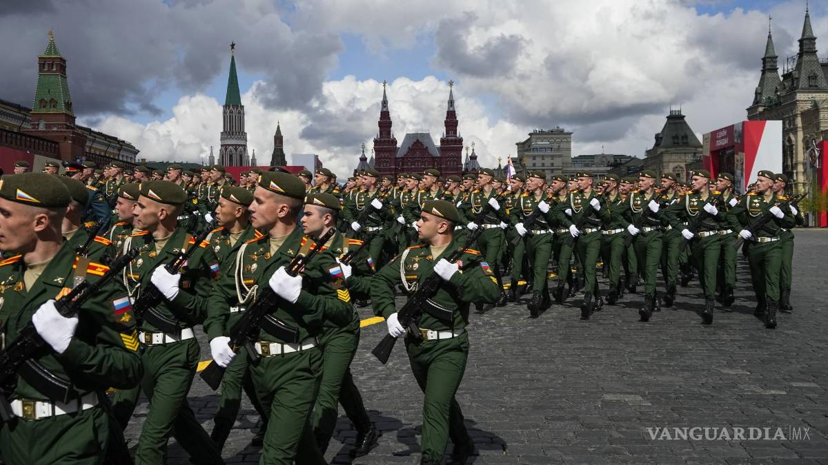 Putin participa en el Desfile del día de la victoria por los caídos en la Segunda Guerra Mundial