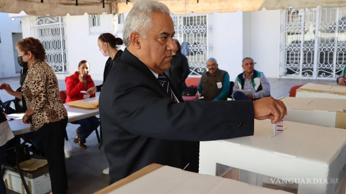 Con gran afluencia de ‘profes’, inicia votación para renovar dirigencias de las secciones 5 y 38 del SNTE