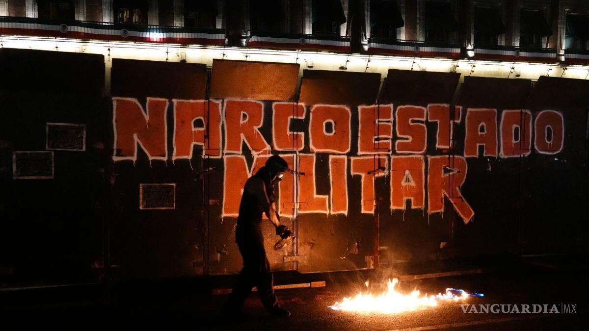 Los papás de Ayotzinapa y la larga lista de los traicionados por el Presidente