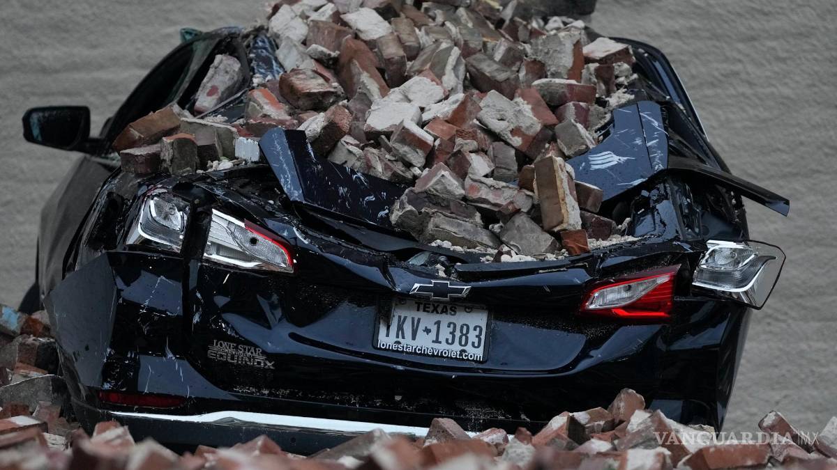 Así amanece Houston tras el paso de potentes tormentas que dejaron 4 muertos y a 900,000 viviendas y negocios sin electricidad (fotos)