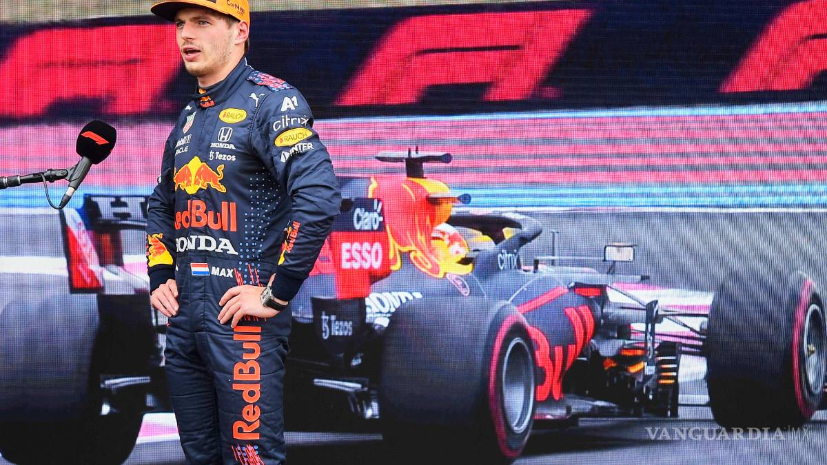 Max Verstappen suma otra pole