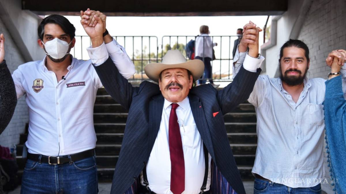 Busca Antonio Attolini candidatura por Morena