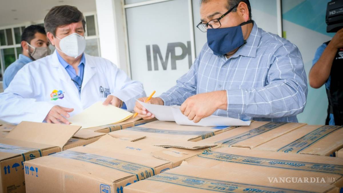 Entregan insumos y medicamentos a hospitales que atienden a pacientes COVID en Piedras Negras