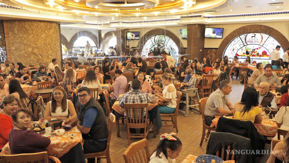 Colapsa Saltillo por celebración del Día de la Madre