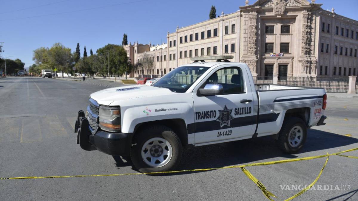 Por obras de gas, cierran tramo de Av. Universidad en Saltillo