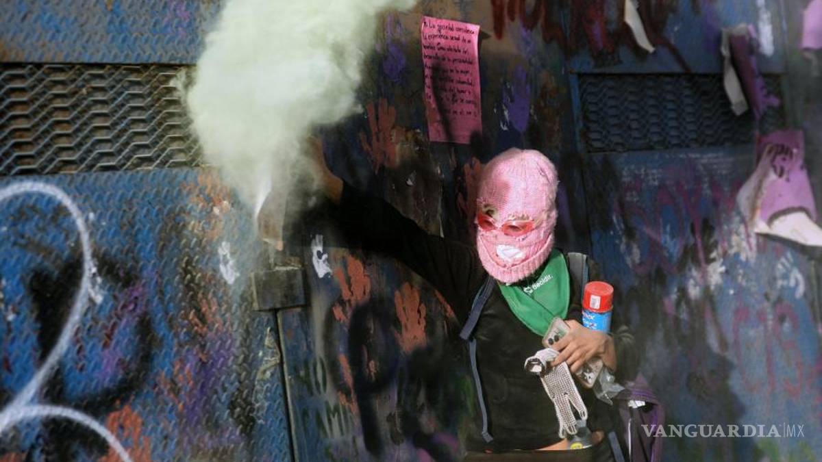 8M: Entre el dolor y la rabia con el grito de “Ni una más” miles de mujeres toman las calles en México (fotos)