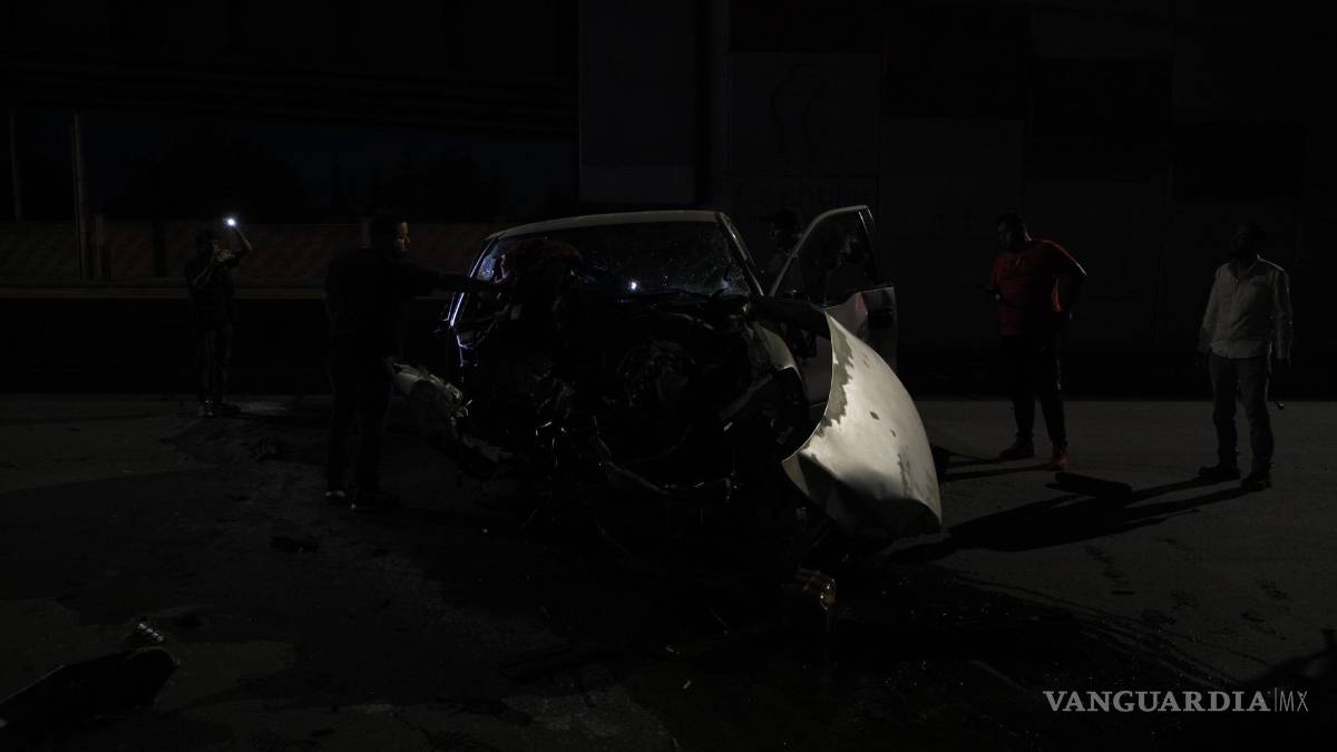 Saltillo: Hombre pierde la vida al chocar a más de 100 kilómetros por hora