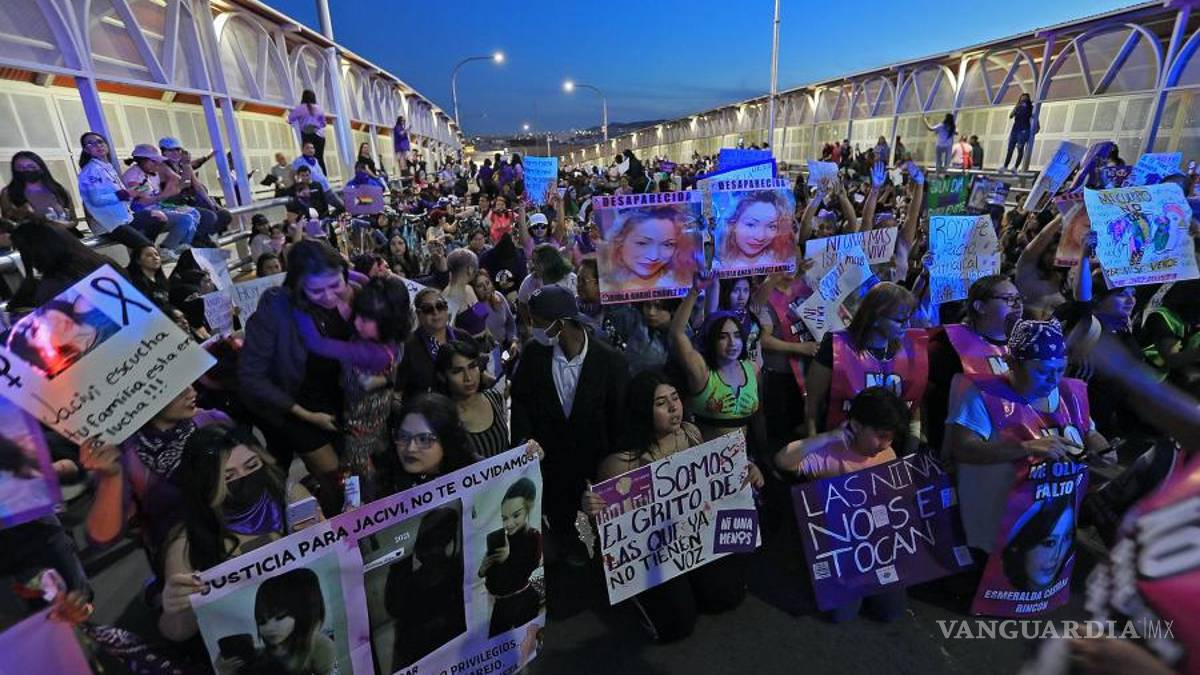 8M: Entre el dolor y la rabia con el grito de “Ni una más” miles de mujeres toman las calles en México (fotos)