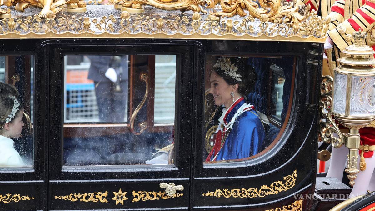 Así inicia el reinado del Carlos III tras una larga espera para ser el monarca británico (fotos)