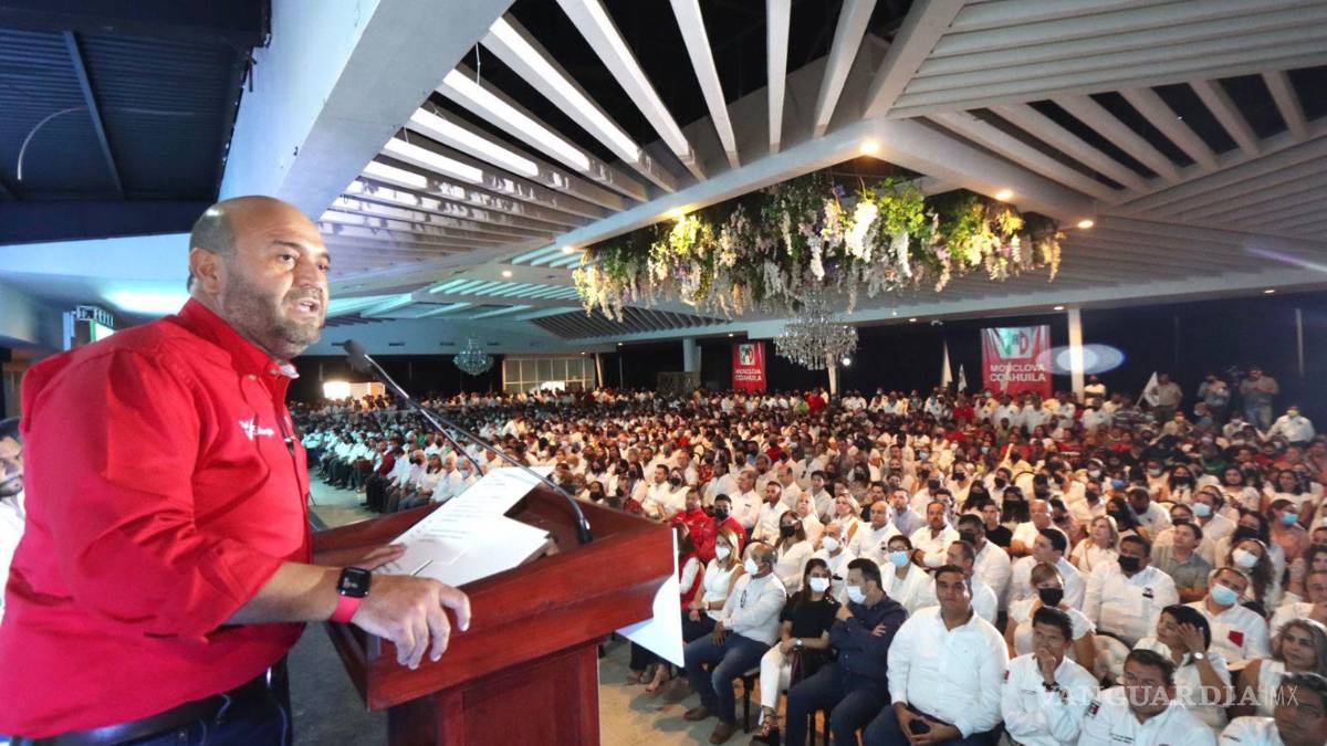 Toman protesta a Cristina Amezcua como presidenta del Comité Municipal del PRI en Monclova